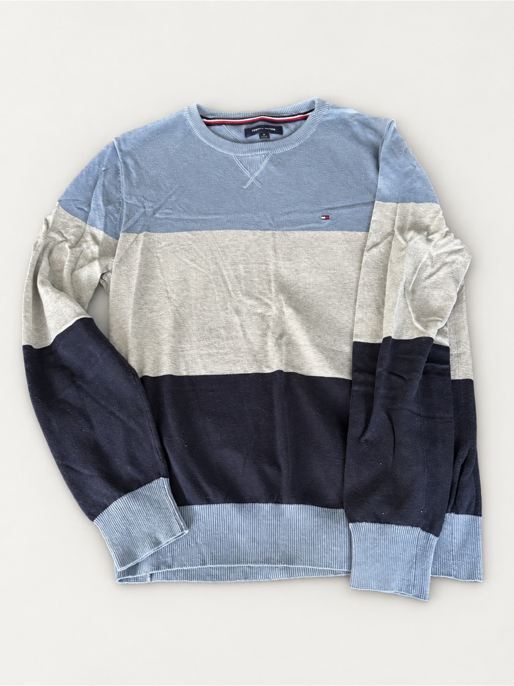 Tommy Hilfiger Men’s Colorblock Crewneck Sweater - Light Blue/Gray/Navy